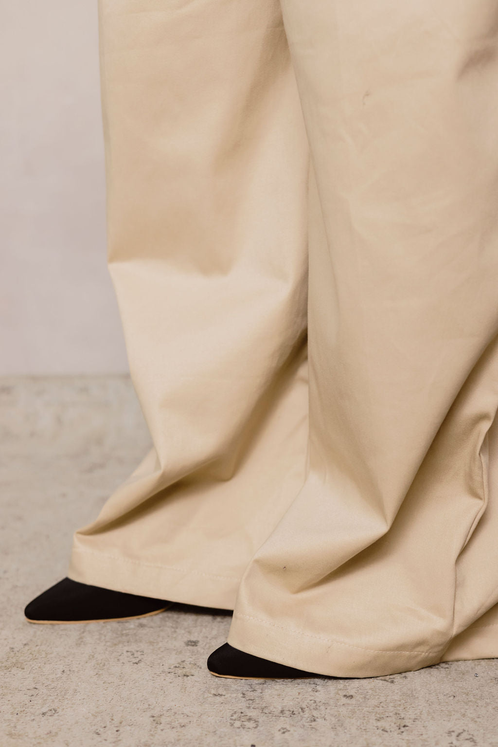 Tailored Fold Trousers - Dune Beige